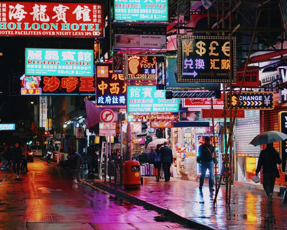 trending04 trending04